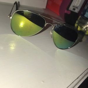 Bright green sunglasses 🕶